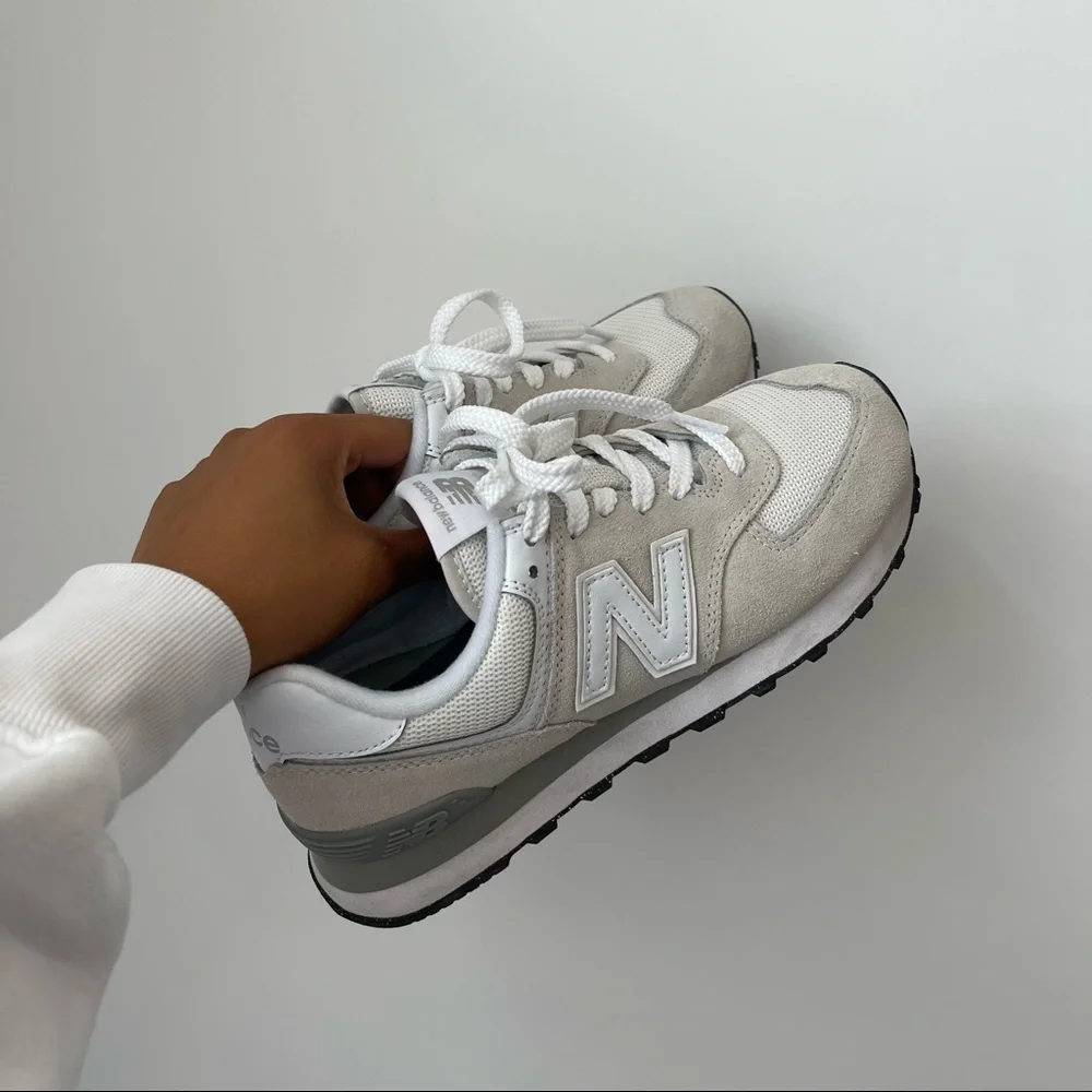 SOLD DO NOT BUYNew Balance 574s - Picture 1 of 3